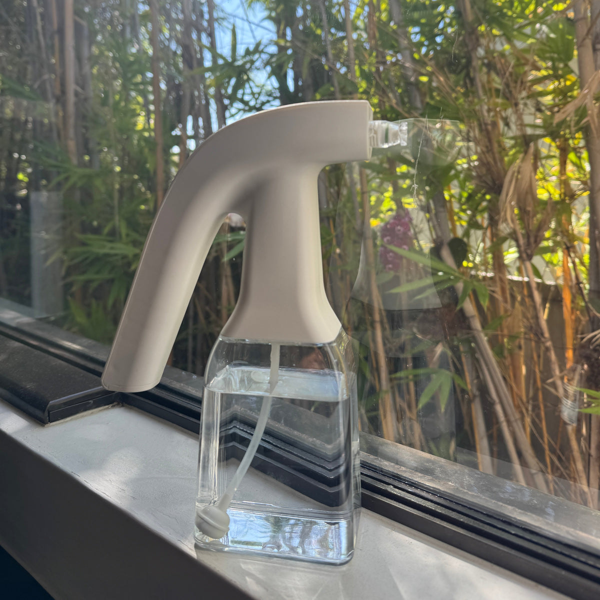 O3 Smart Spray Bottle